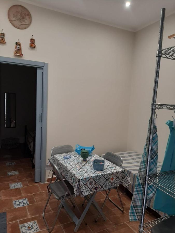 Casa Vacanza Di Via Giacalone Palermo Kültér fotó